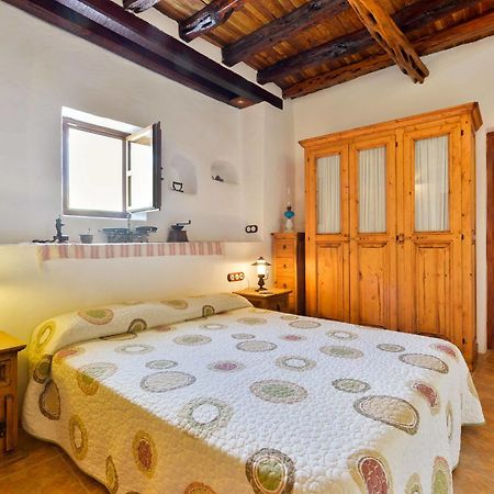 Villa Can Toni Es Cucons ซานต์โจอัน เดอ ลาบริตจา ภายนอก รูปภาพ