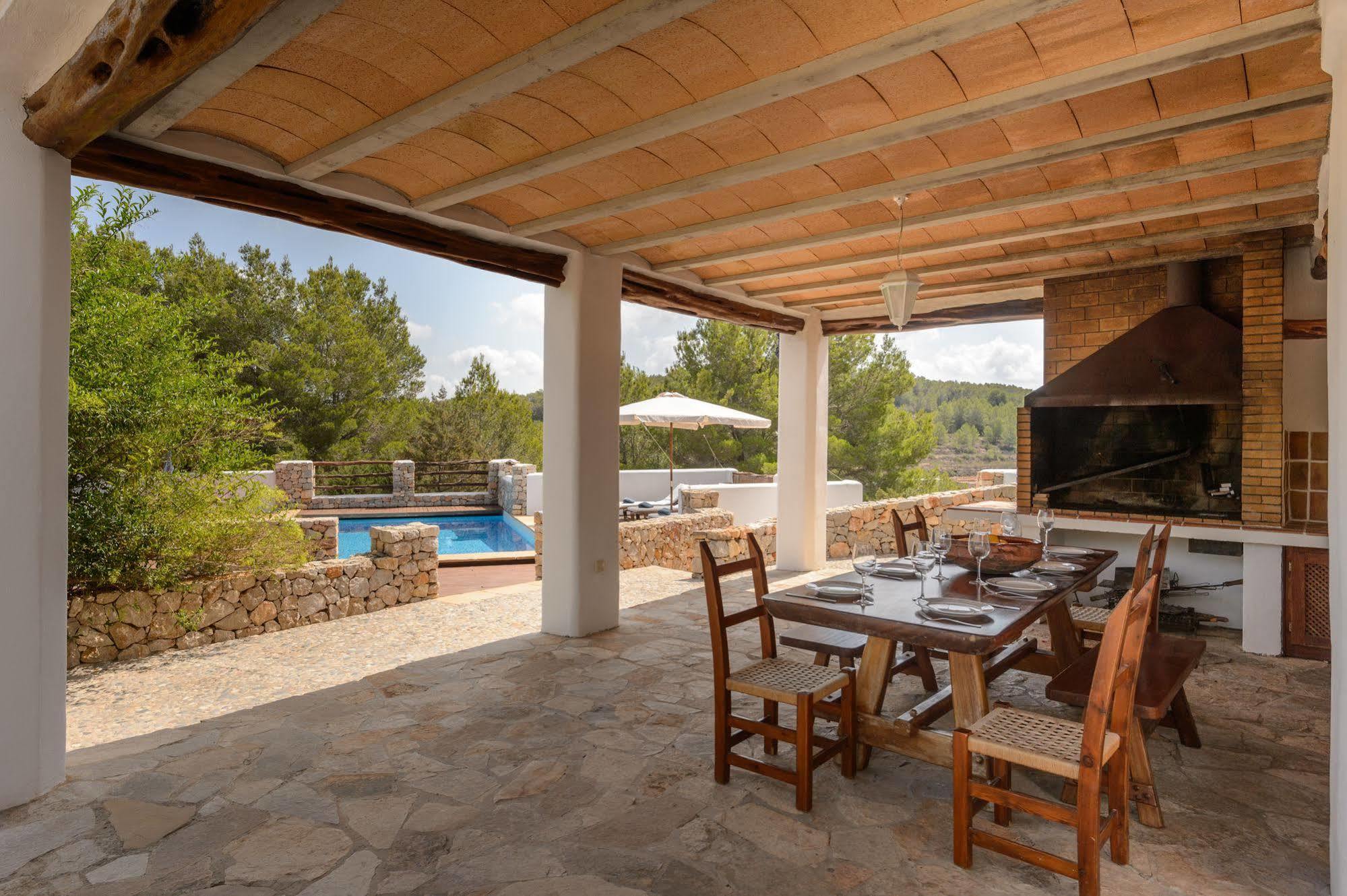 Villa Can Toni Es Cucons ซานต์โจอัน เดอ ลาบริตจา ภายนอก รูปภาพ